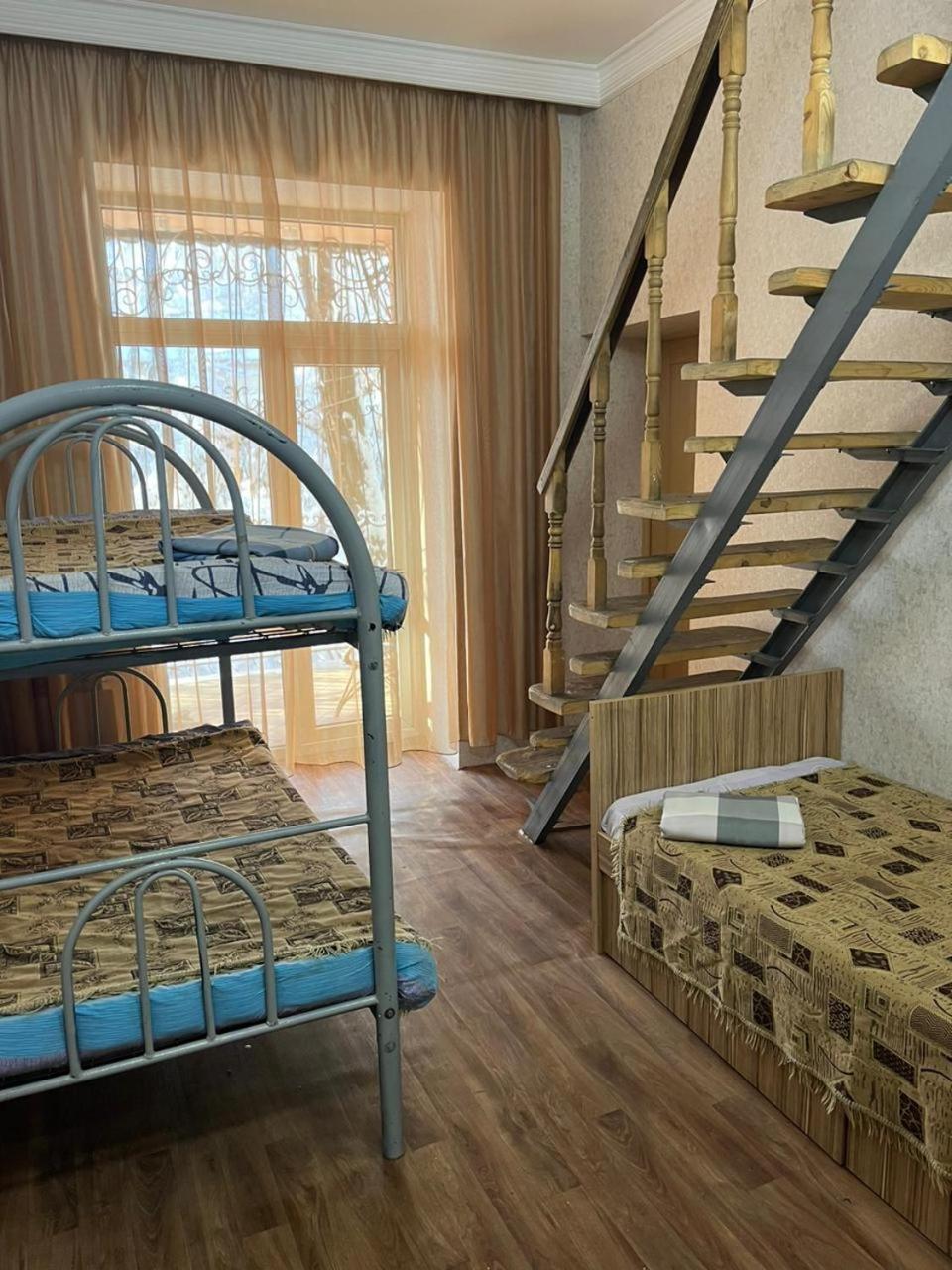 Apartments On Mustafa Ozturk Almaty Chambre photo